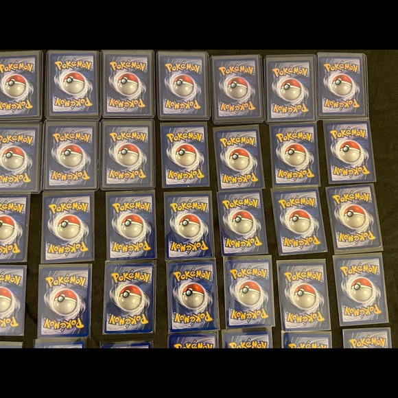 Complete Base Set Pokemon Cards (Without trainers) - Picture 7 of 13